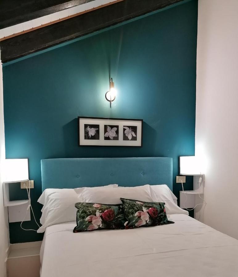 Апартаменти Mercanti Attic Version Мілан Екстер'єр фото