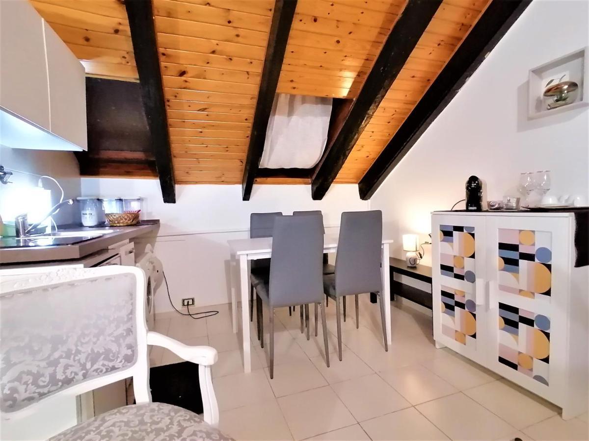 Апартаменти Mercanti Attic Version Мілан Екстер'єр фото