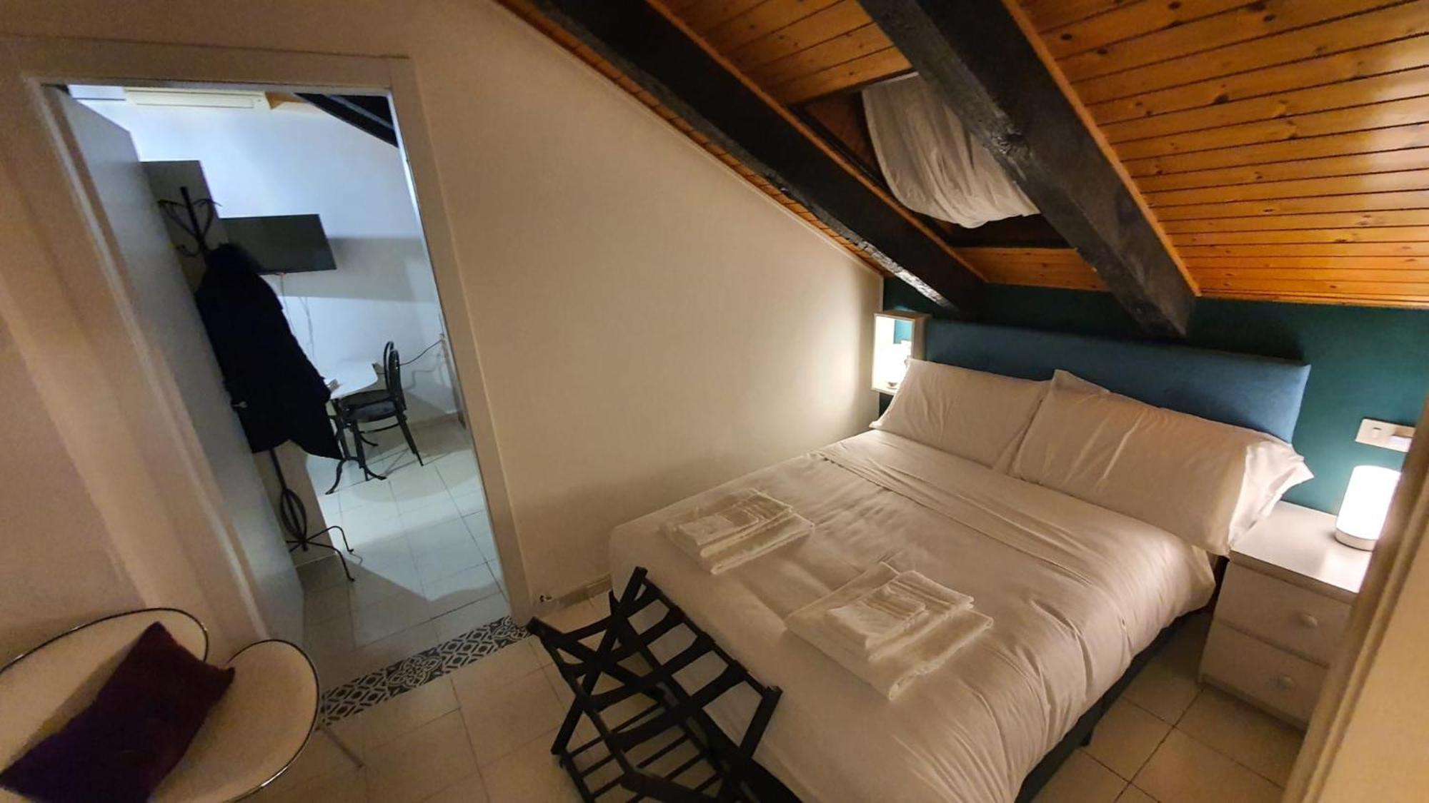 Апартаменти Mercanti Attic Version Мілан Екстер'єр фото